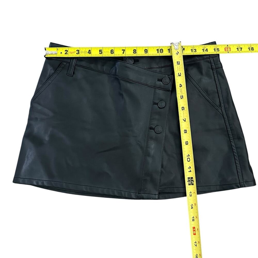 Free People Wynne Vegan Skirt in Black size 26 - Picture 5 of 10